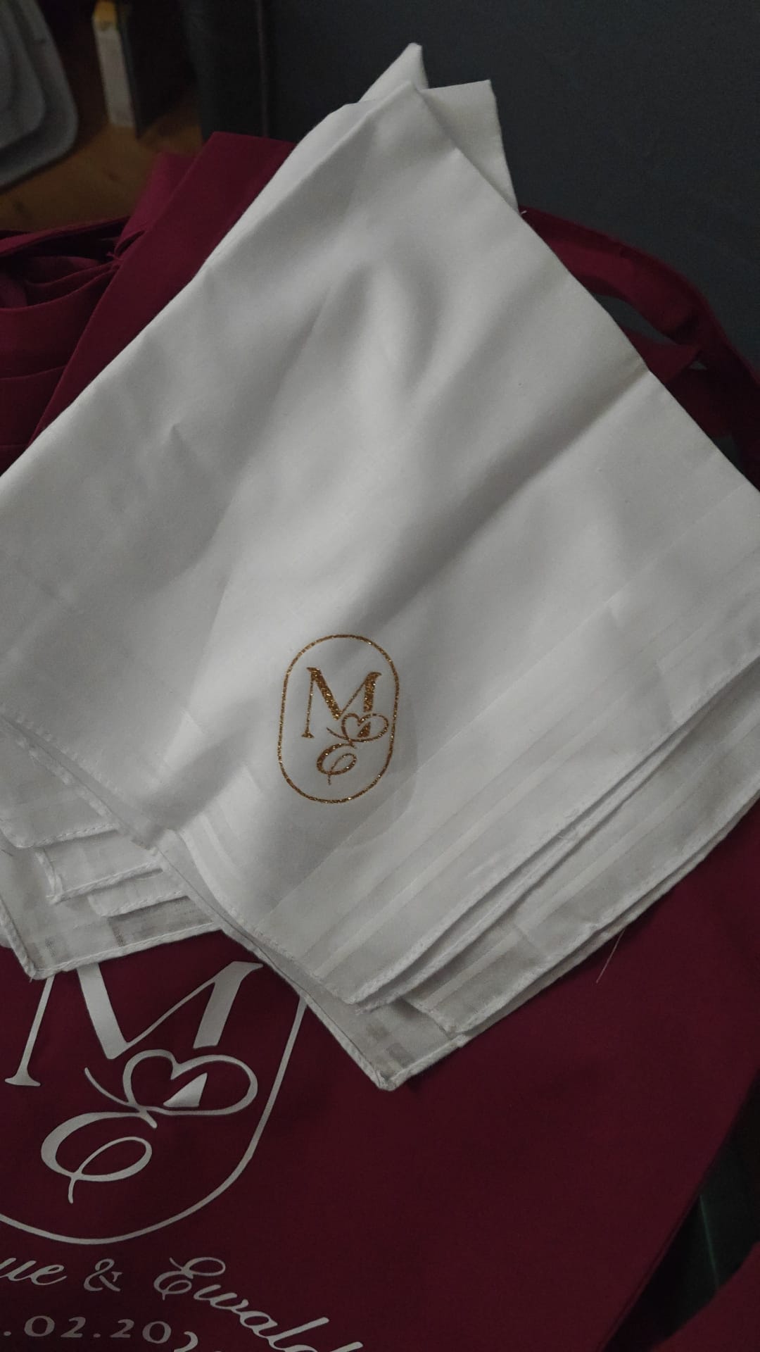 zakdoek bedrukt naam logo gepersonaliseerd