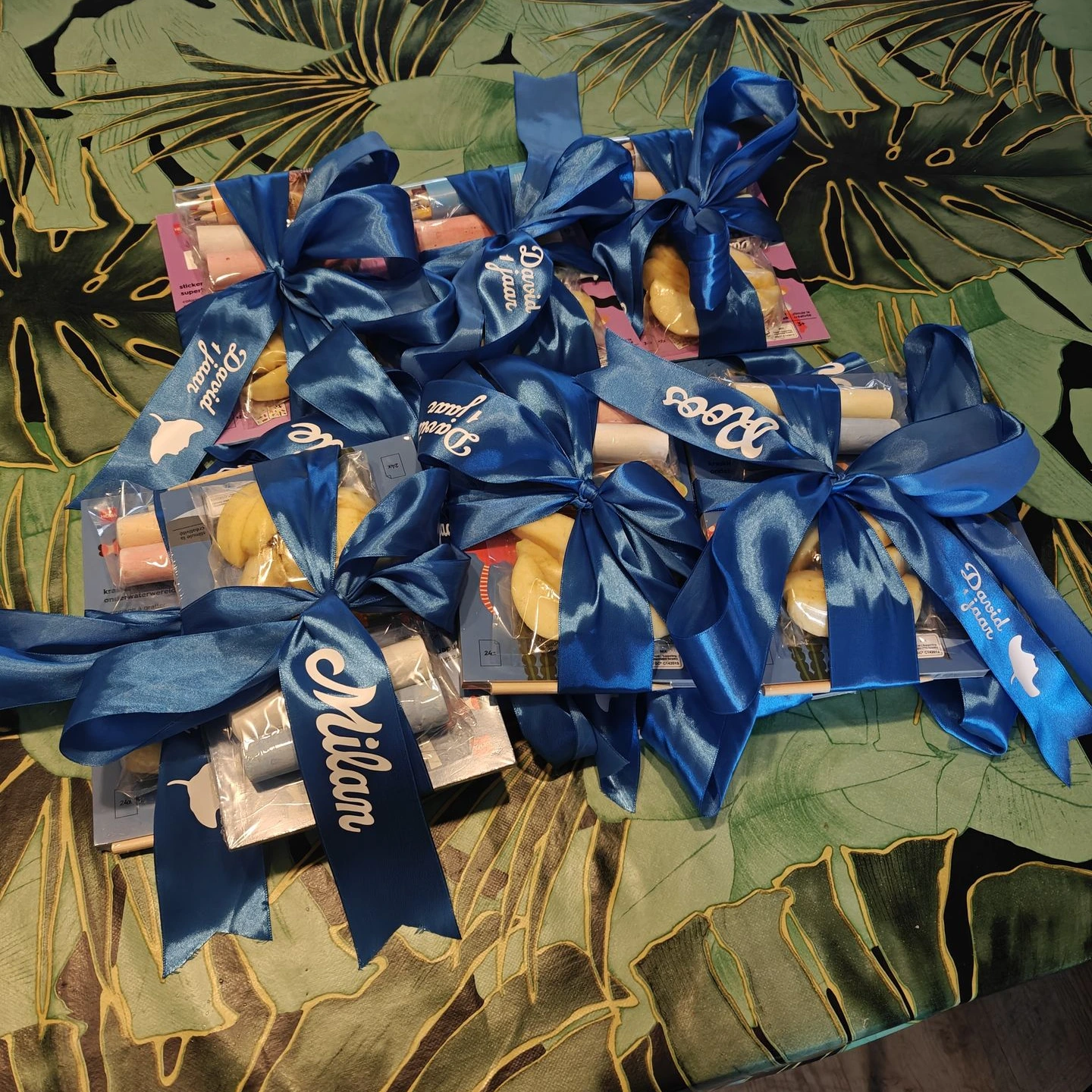 traktatie lintje bedrukt naam logo gepersonaliseerd