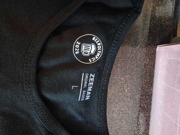 t shirt bedrukt naam logo gepersonaliseerd